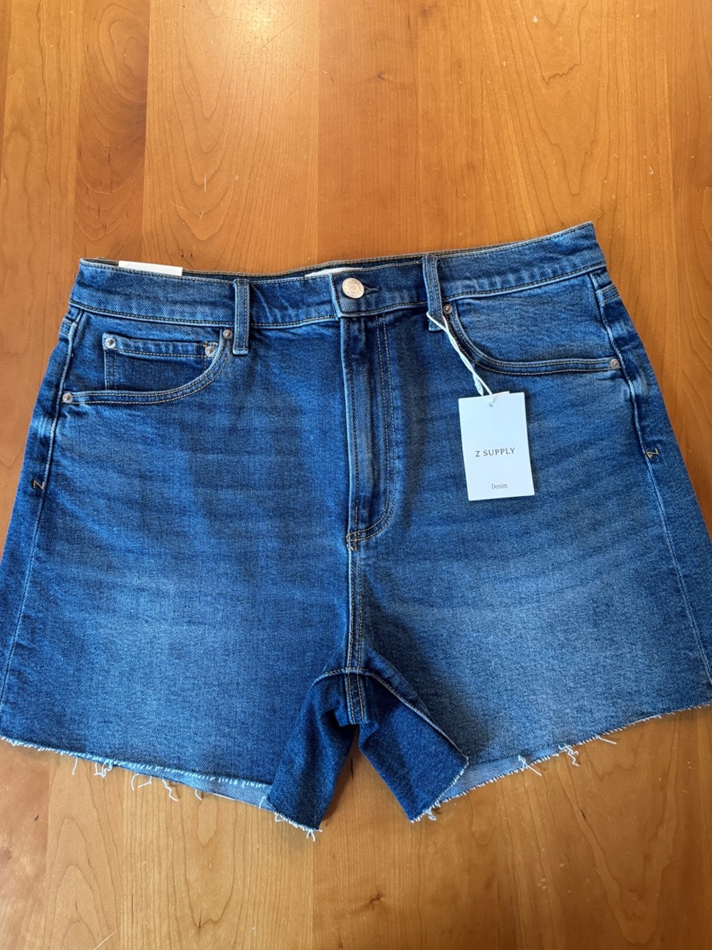Z Supply Jonah Denim Shorts in Blue Wash